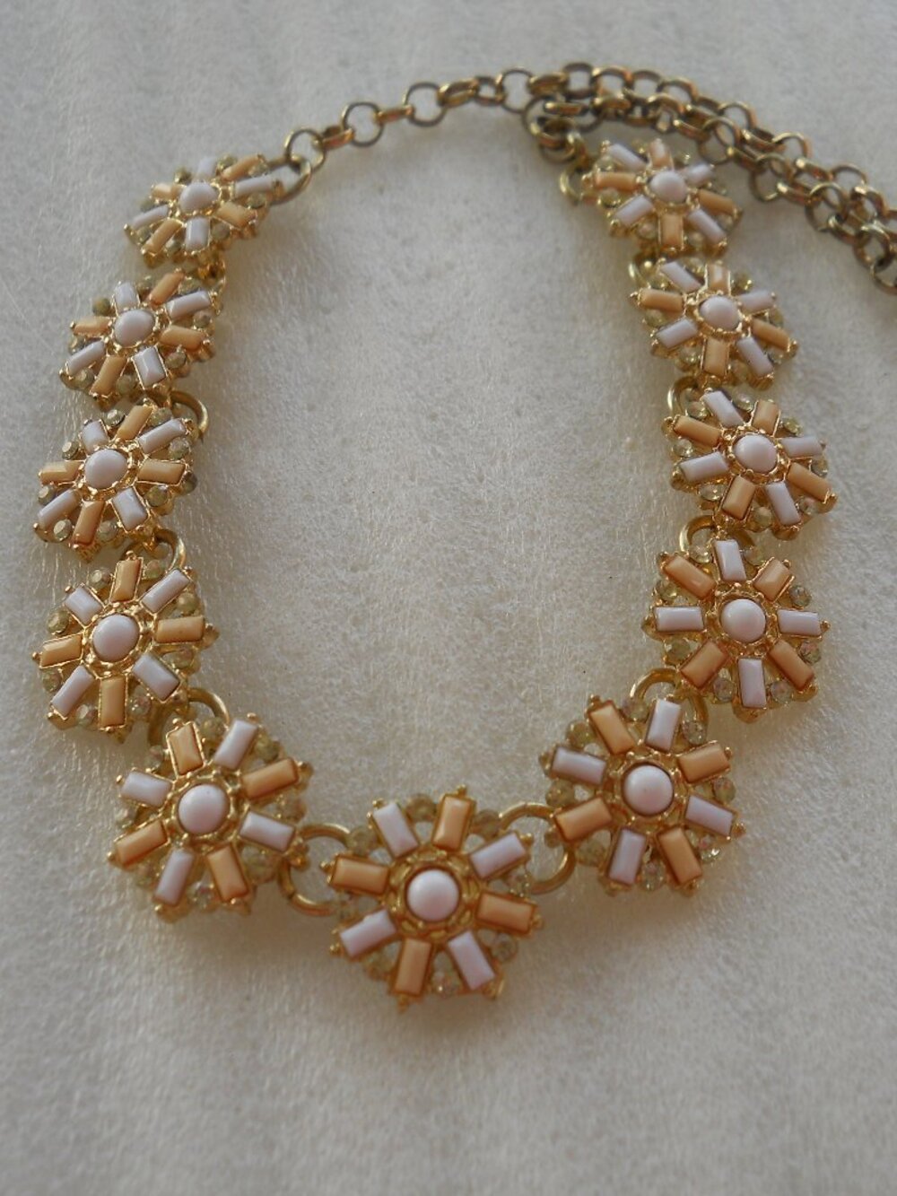 Daisy Necklace  730